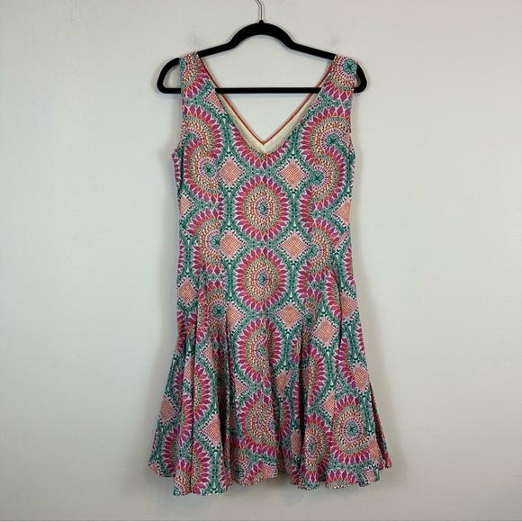 Anthropologie HD in Paris | South Island Dress in Orange Motif Size 4 - Picture 2 of 8